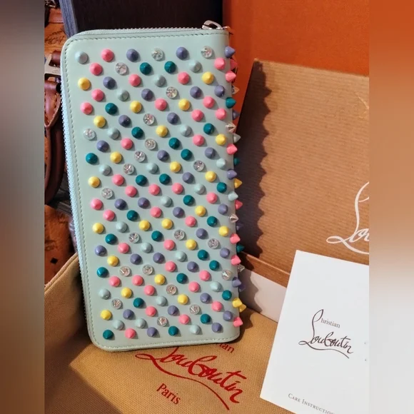 Christian Louboutin Wallet With Box And Dustbag NO CALL OUTS - Picture 4 of 14
